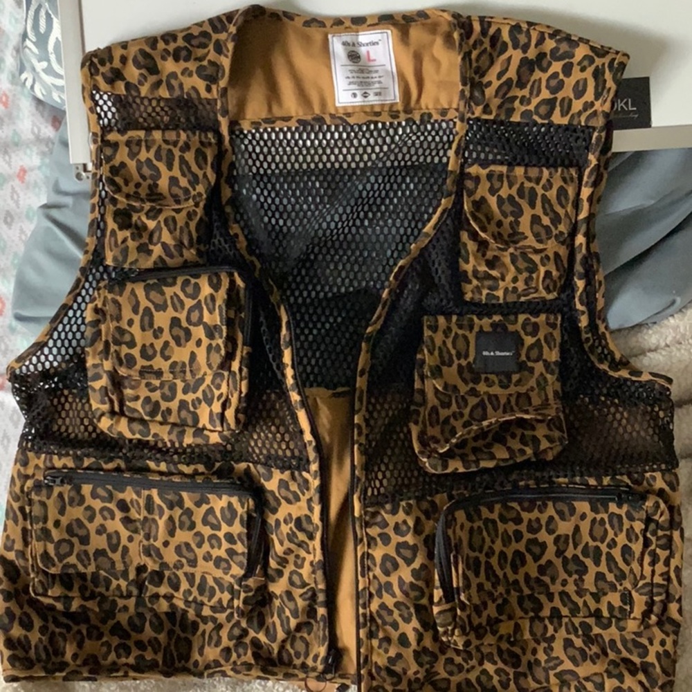 Leopard Print Zip-Up Vest